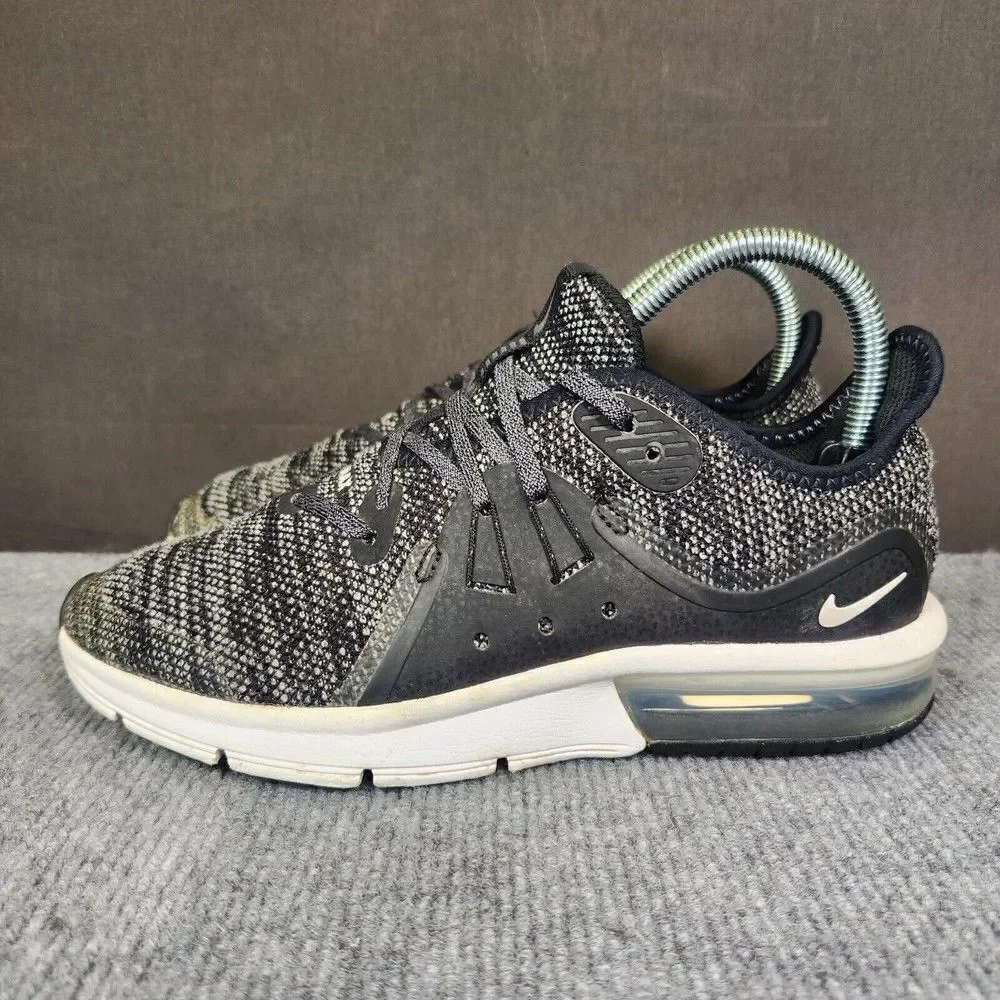 Nike Air Max Sequent 3 Womens Size 7 (5.5Y) Black Athletic Running Sneaker Shoes